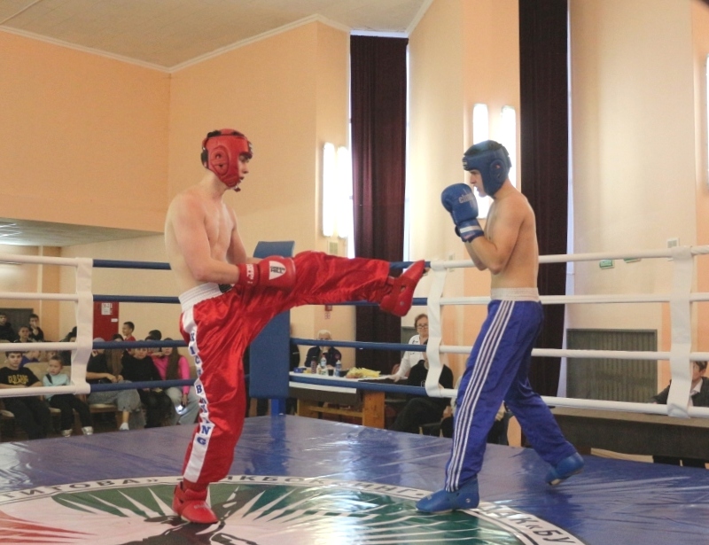 Турнир по кикбоксингу на призы КБК стартует 24 октября