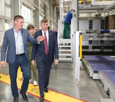 Министр экономики Татарстана ознакомился с проектами комбината