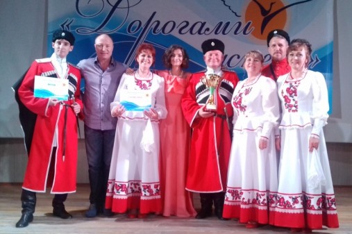 Ансамбль «Рябинушка»: с песней по жизни